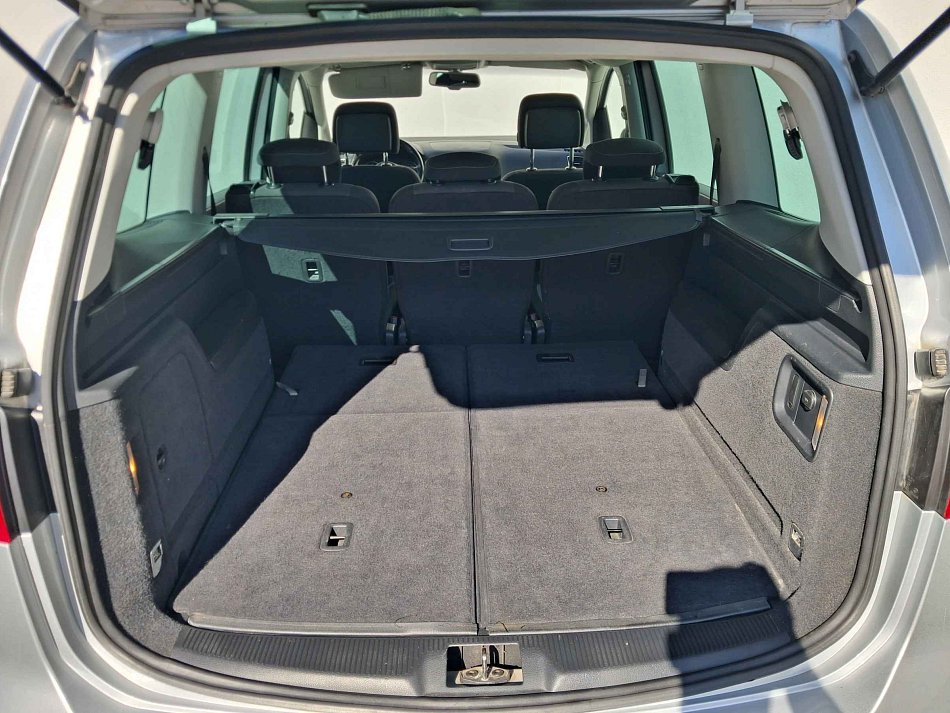 Volkswagen Sharan 2.0 TDi Life