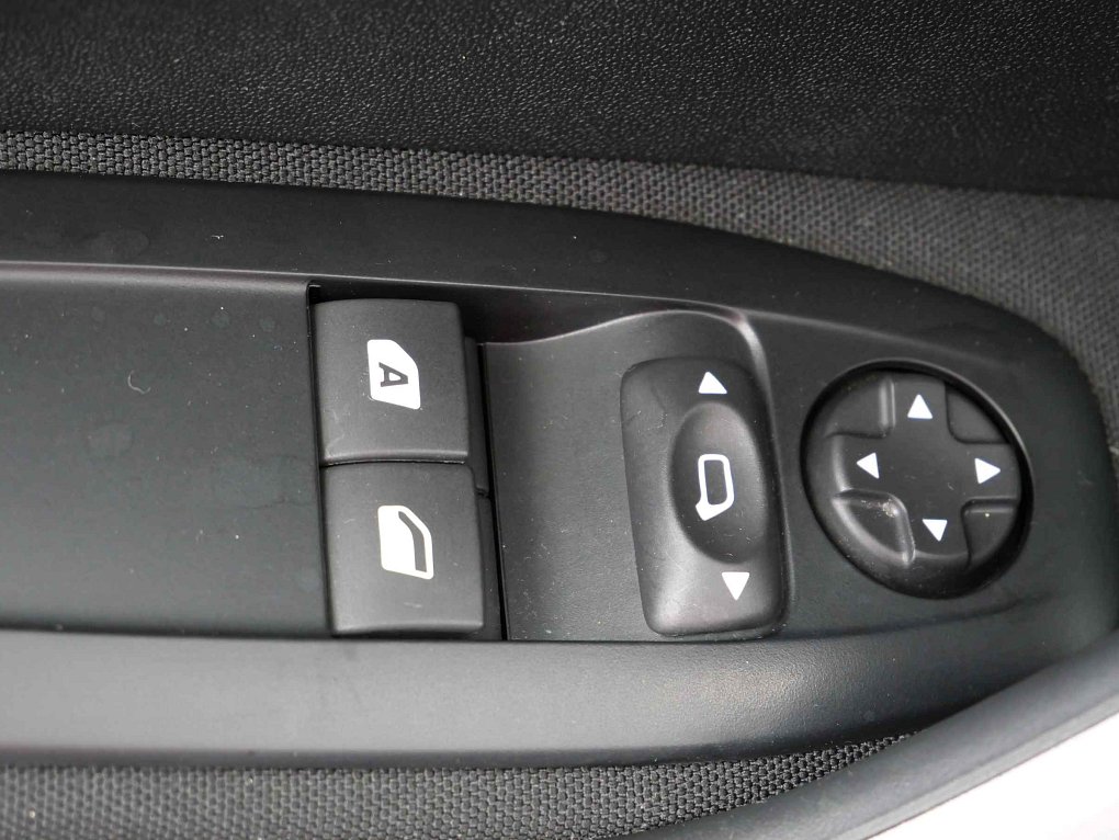 Peugeot 2008 1.4HDi Active