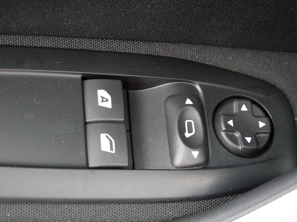Peugeot 2008 1.4HDi Active