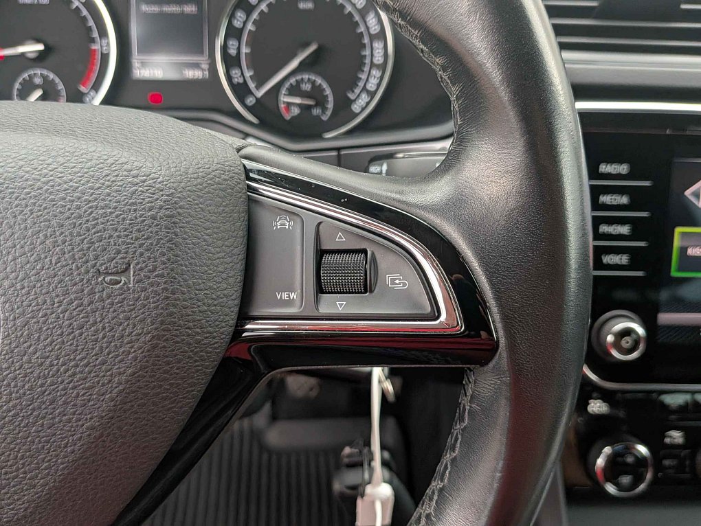 Škoda Superb III 2.0TDi Active