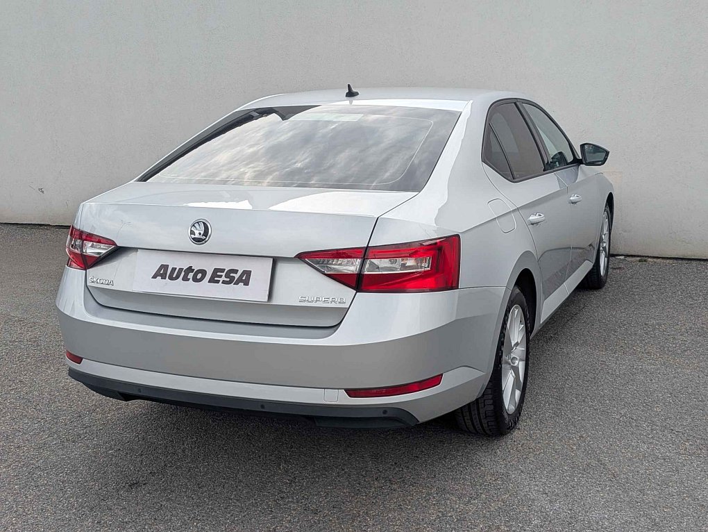 Škoda Superb III 2.0TDi Active