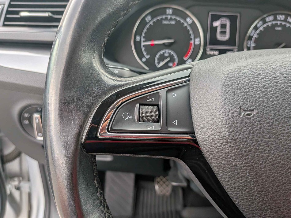 Škoda Superb III 2.0TDi Active