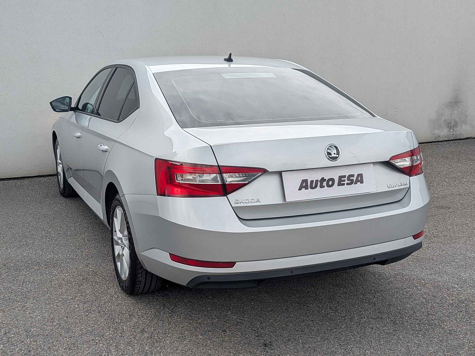 Škoda Superb III 2.0TDi Active