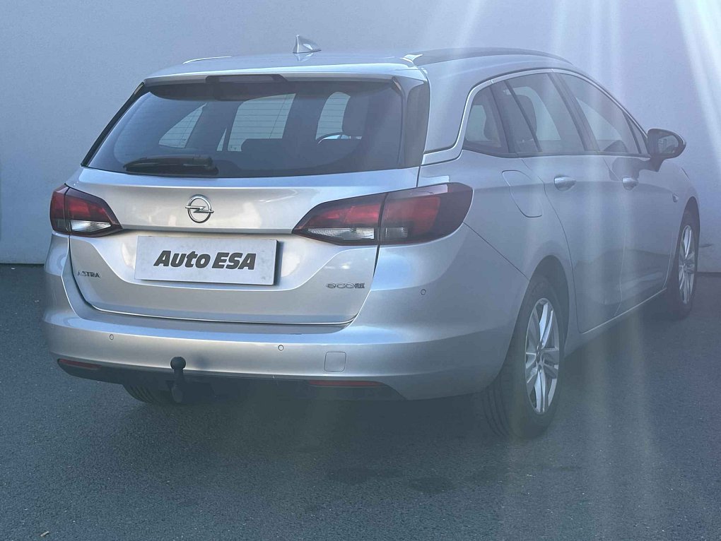 Opel Astra 1.6CDTi 