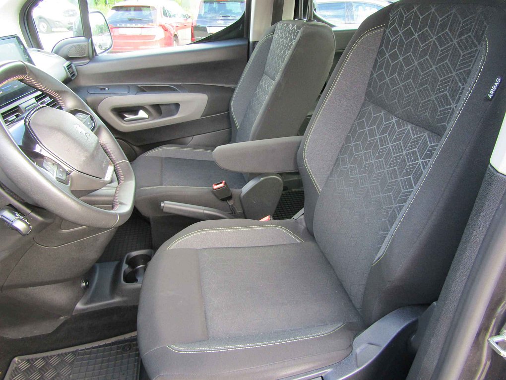 Peugeot Rifter 1.2T 
