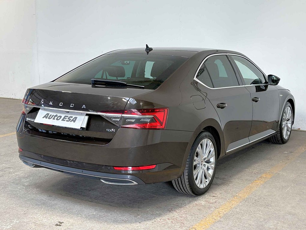 Škoda Superb III 2.0 TDi  4x4