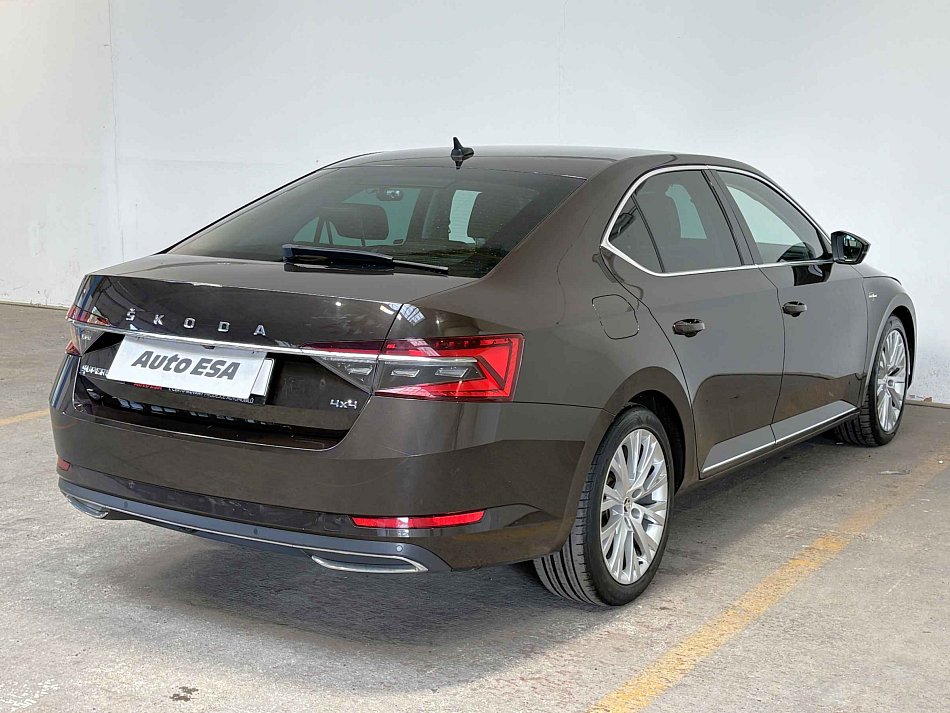 Škoda Superb III 2.0 TDi  4x4