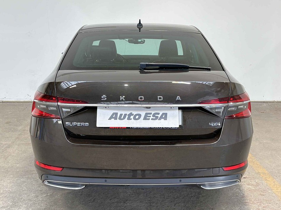 Škoda Superb III 2.0 TDi  4x4