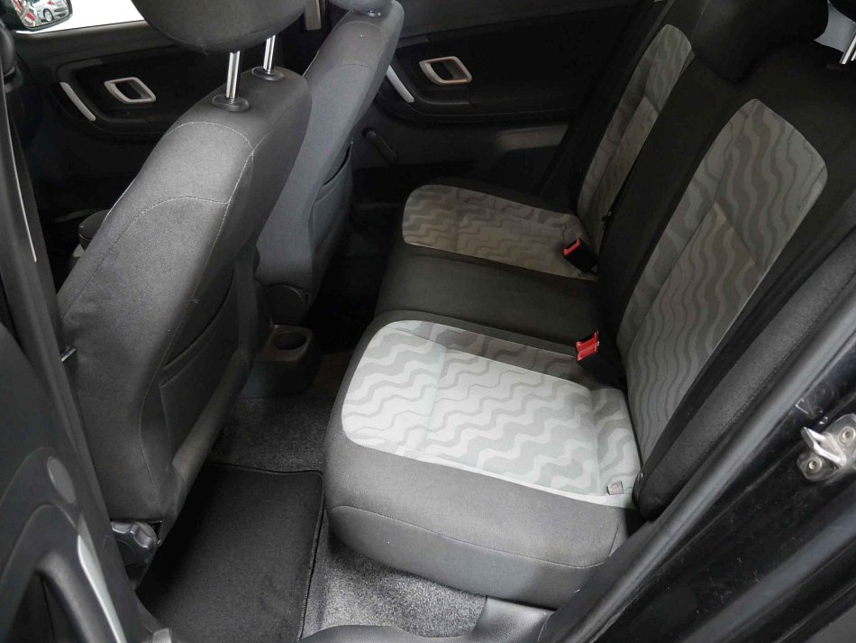 Škoda Fabia II 1.2 HTP 