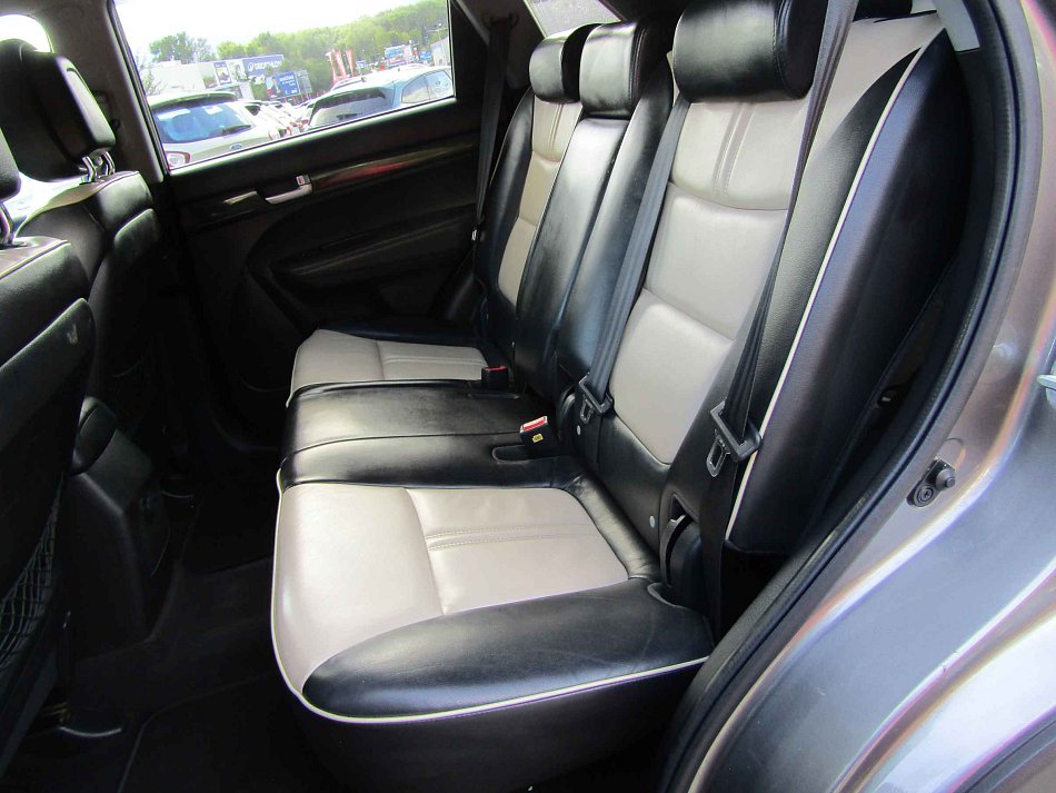 Kia Sorento 2.2 CRDI  4x4, 7míst