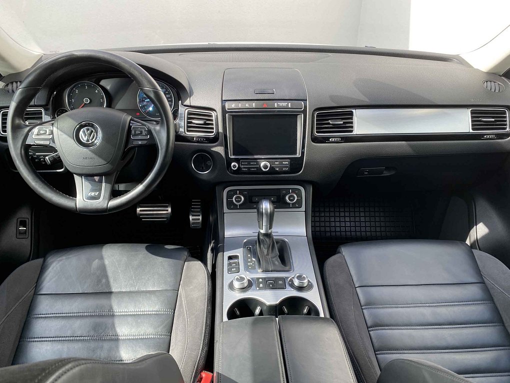Volkswagen Touareg 3.0TDi R-Line 4x4