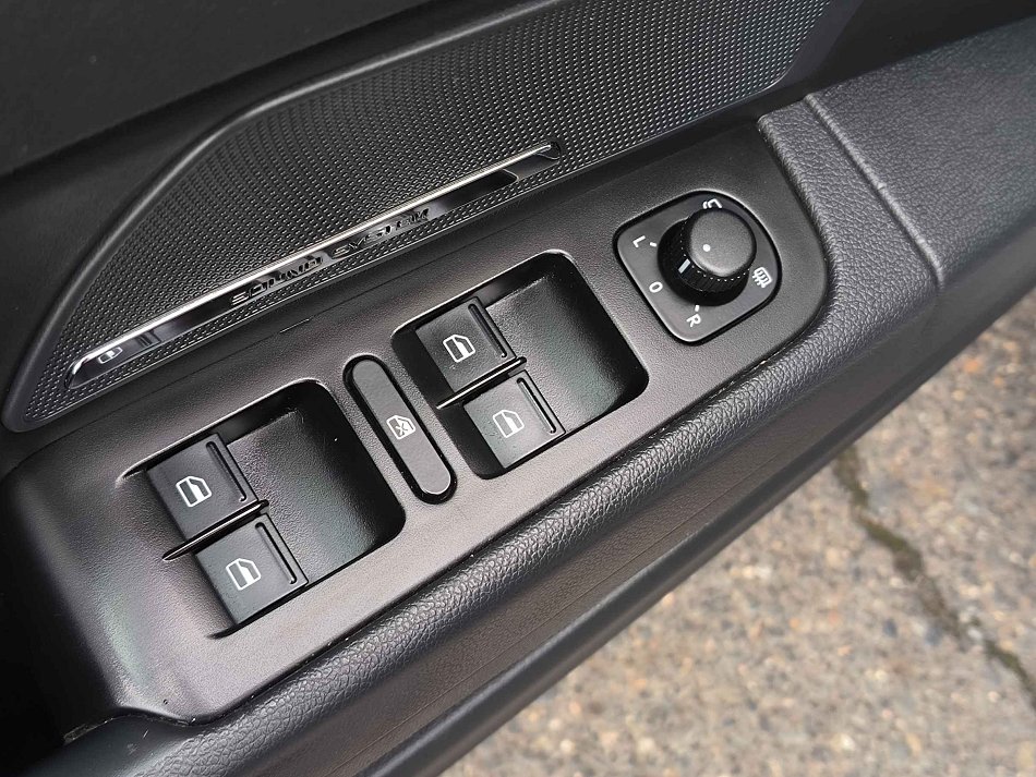 Škoda Superb II 2.0 TDi L&K 4x4