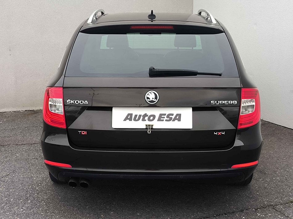 Škoda Superb II 2.0 TDi L&K 4x4