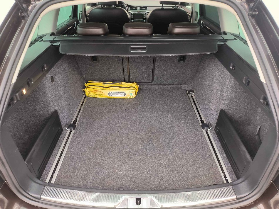 Škoda Superb II 2.0 TDi L&K 4x4
