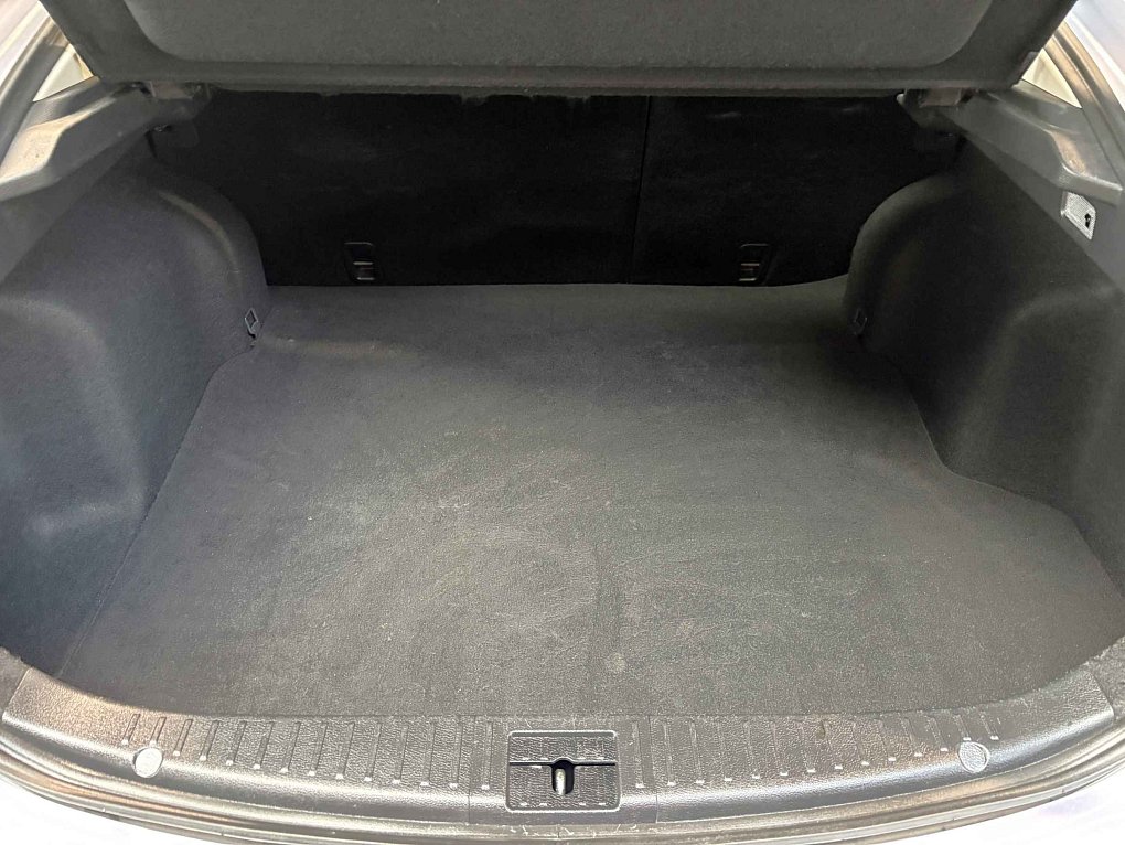 Mazda 6 2.0 D Exclusive