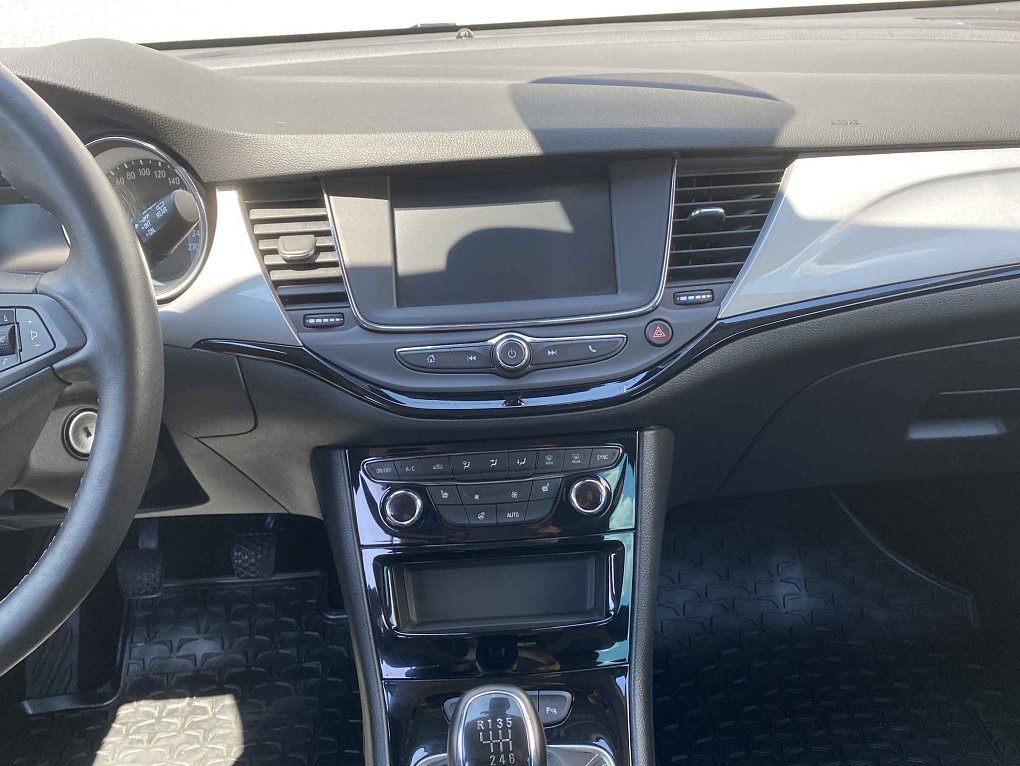 Opel Astra 1.2 T 