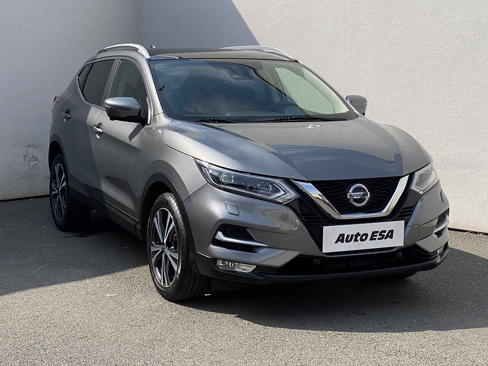 Nissan Qashqai 1.3DiG-T N-Connecta