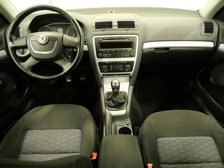 Škoda Octavia II 1.6 TDi 
