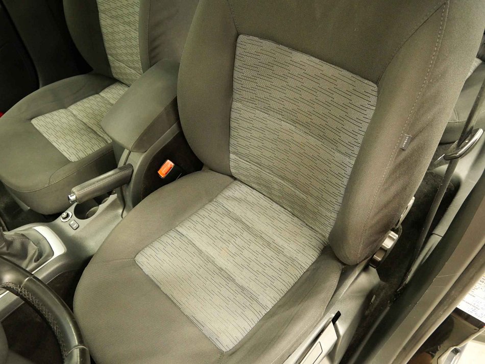 Škoda Octavia II 1.6 TDi 