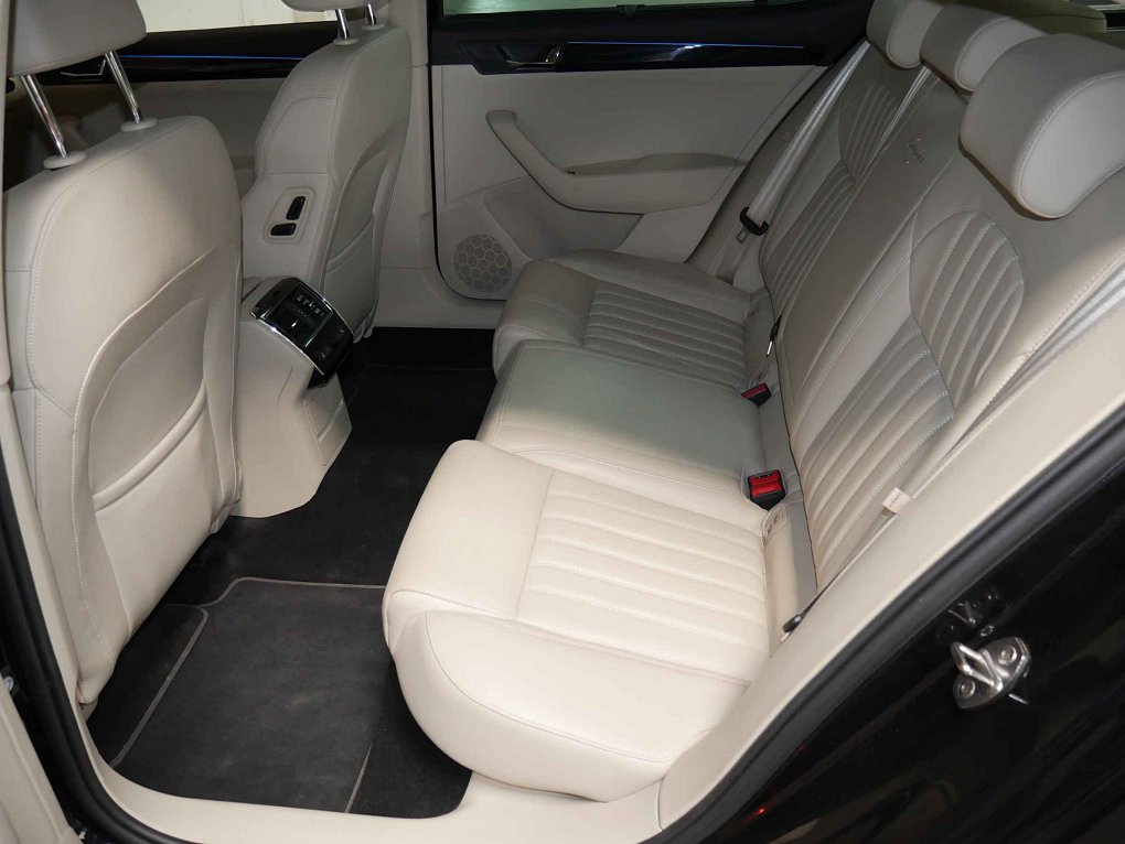 Škoda Superb III 2.0 TDi L&K
