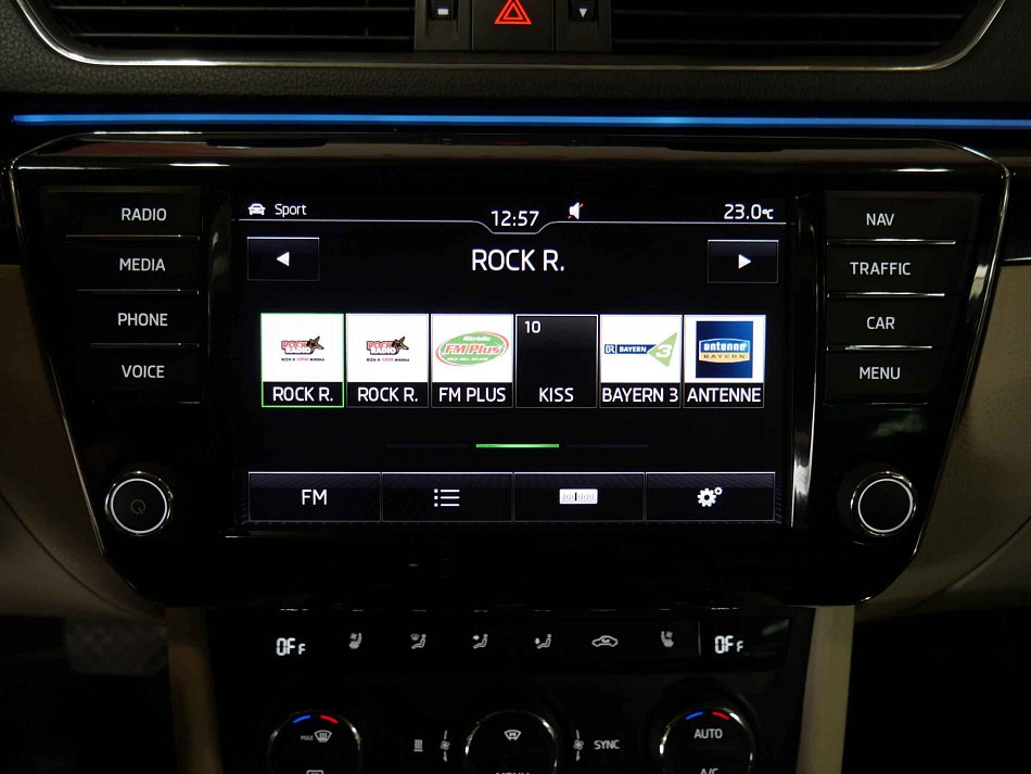 Škoda Superb III 2.0 TDi L&K
