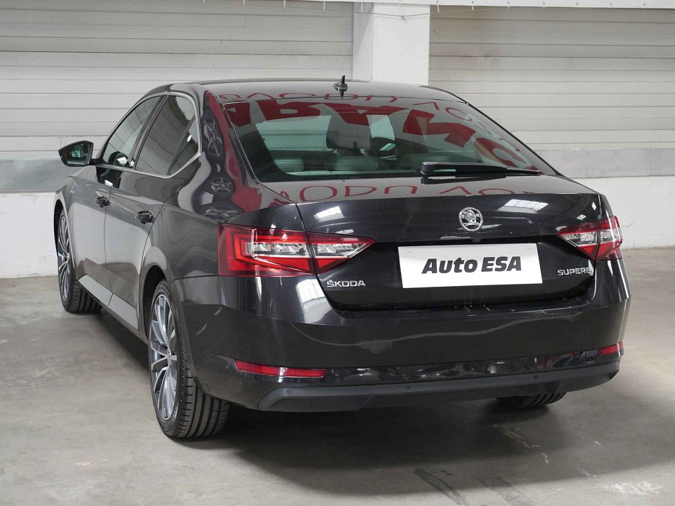 Škoda Superb III 2.0 TDi L&K