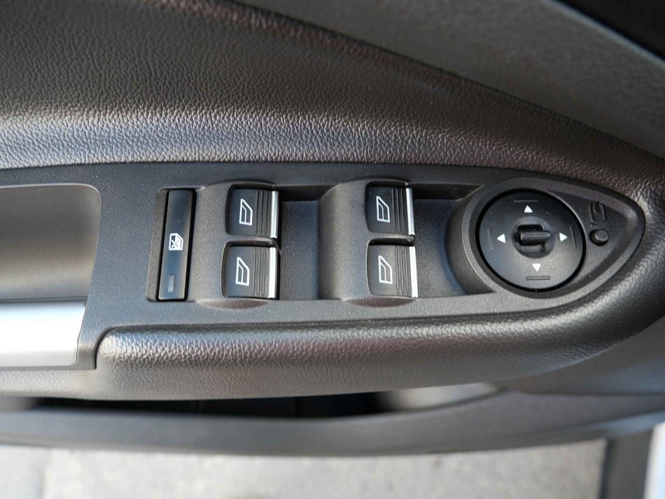 Ford Kuga 1.5EB 