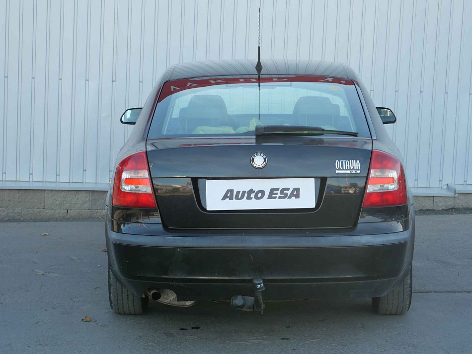 Škoda Octavia II 1.6 MPi 