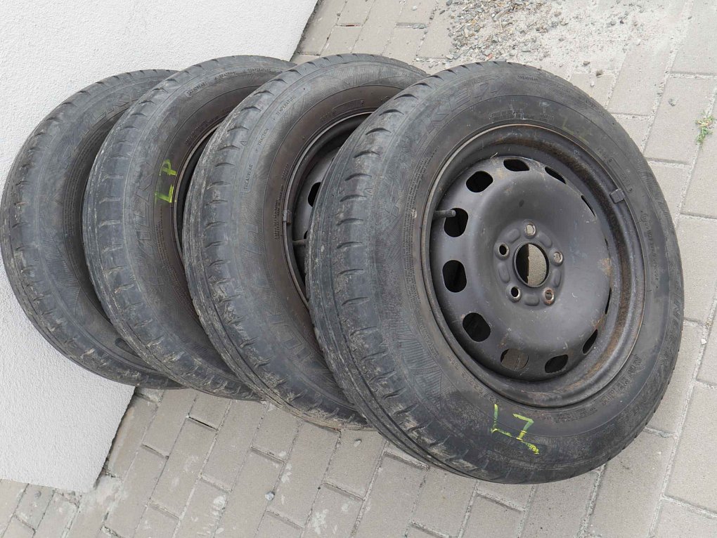 Ford Focus 1.6i 