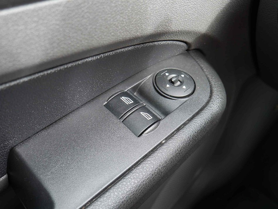 Ford Focus 1.6i 