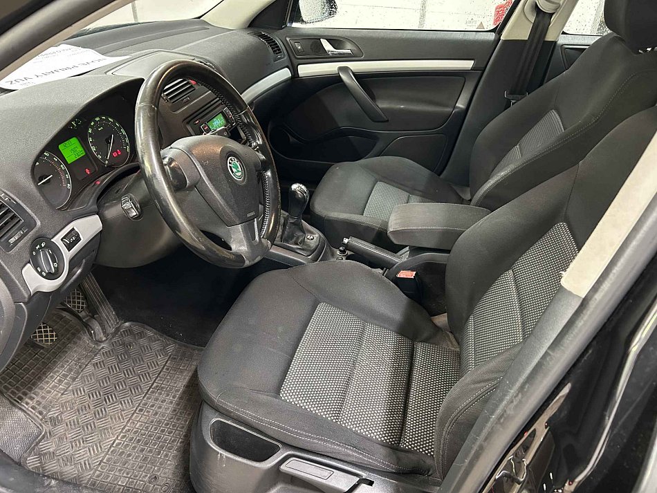 Škoda Octavia II 2.0 TDi Sport Sport