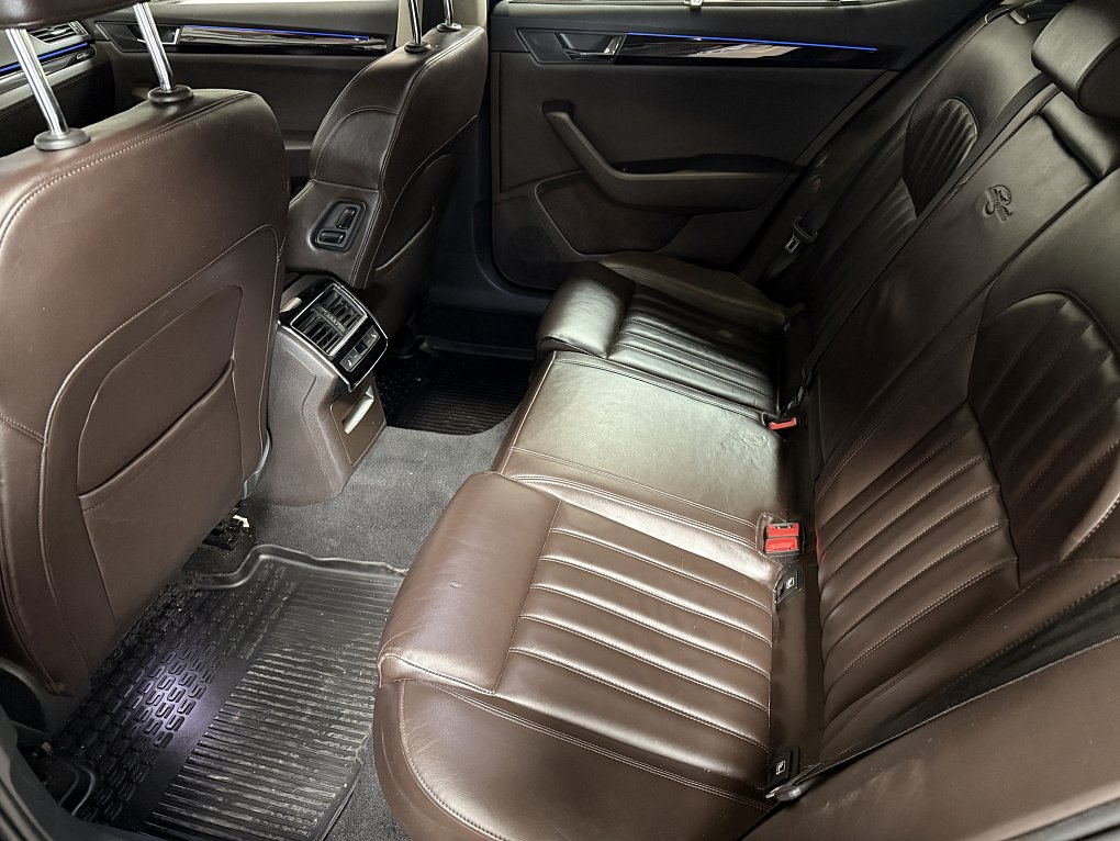 Škoda Superb III 2.0 TDi L&K 4x4