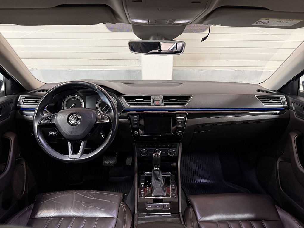 Škoda Superb III 2.0 TDi L&K 4x4