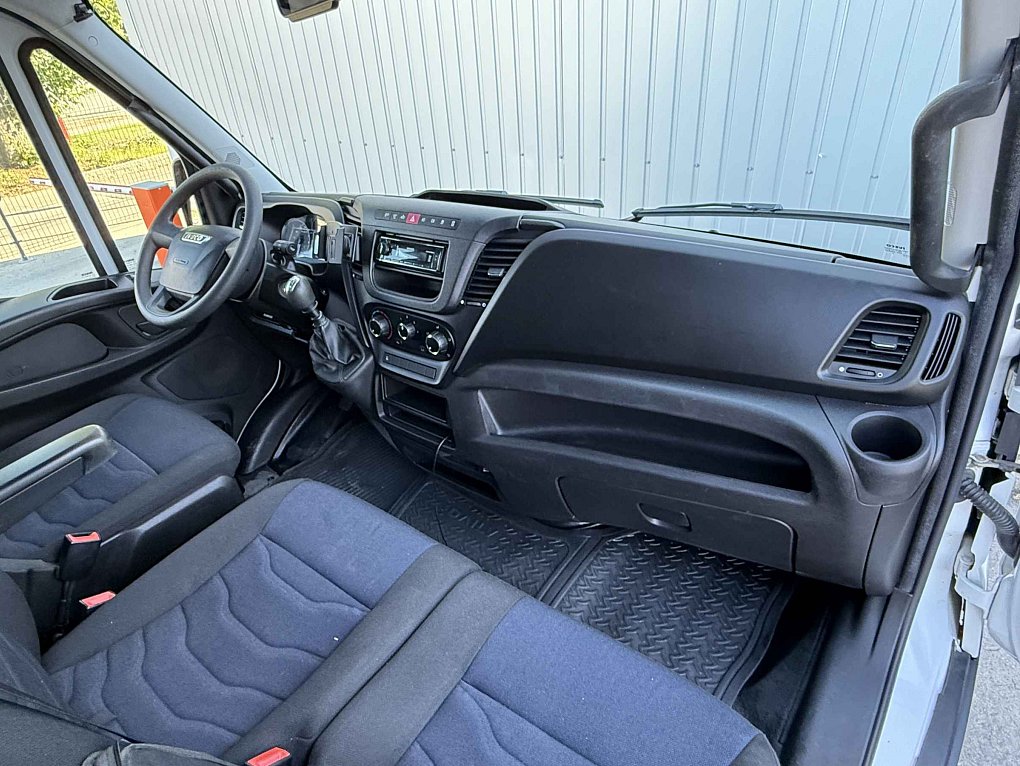 Iveco Daily 3.0HPi  L4 35S18
