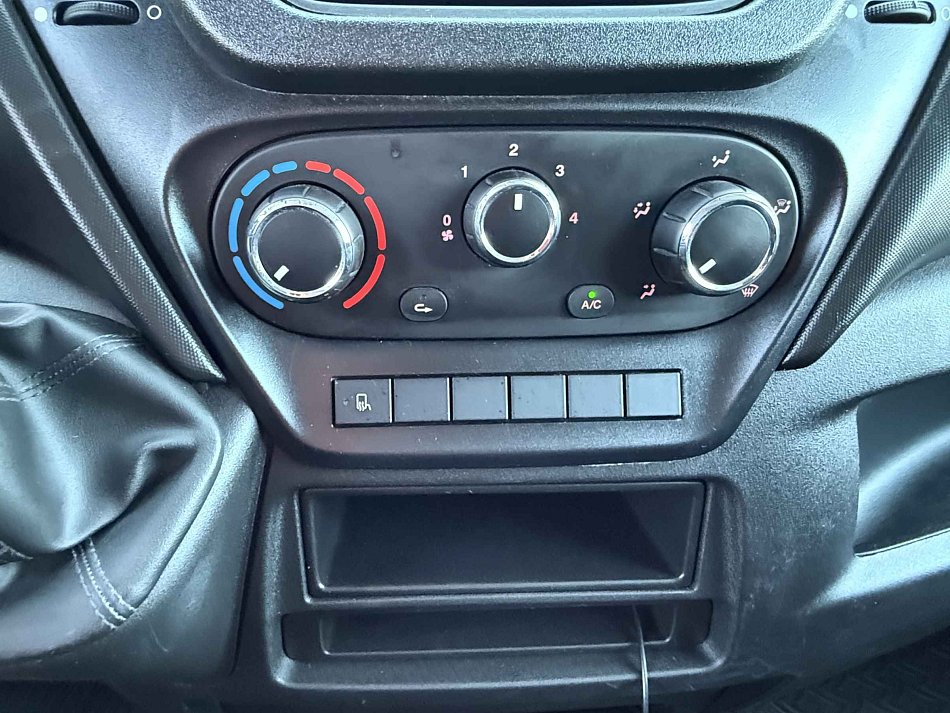 Iveco Daily 3.0HPi  L4 35S18
