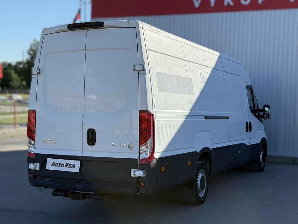 Iveco Daily 3.0HPi  L4 35S18
