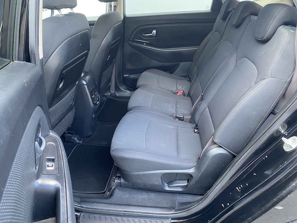 Kia Carens 1.7 CRDi Active