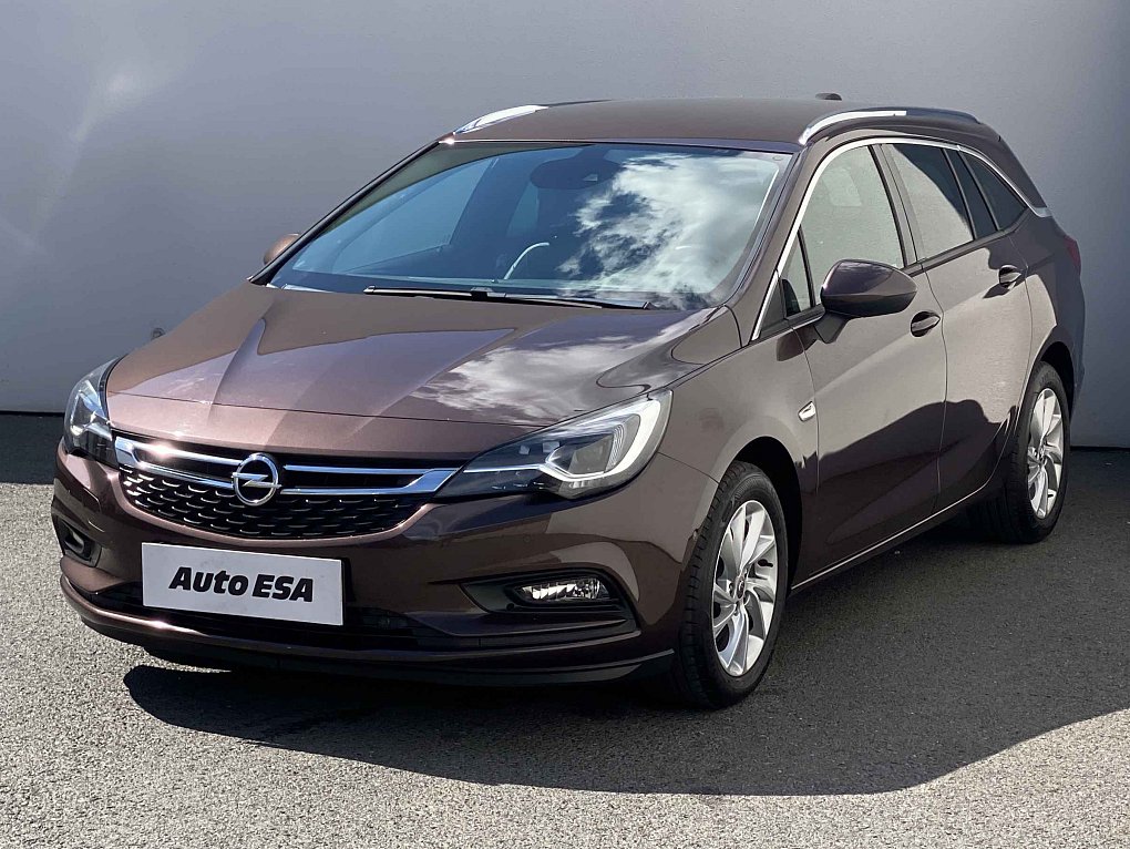 Opel Astra 1.6 CDTi 