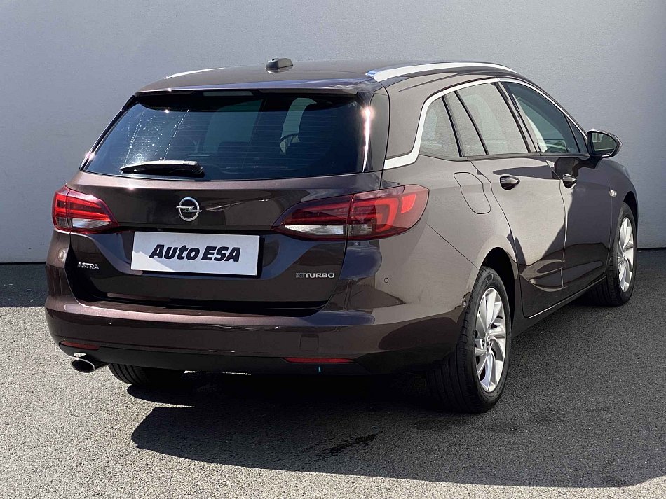 Opel Astra 1.6 CDTi 