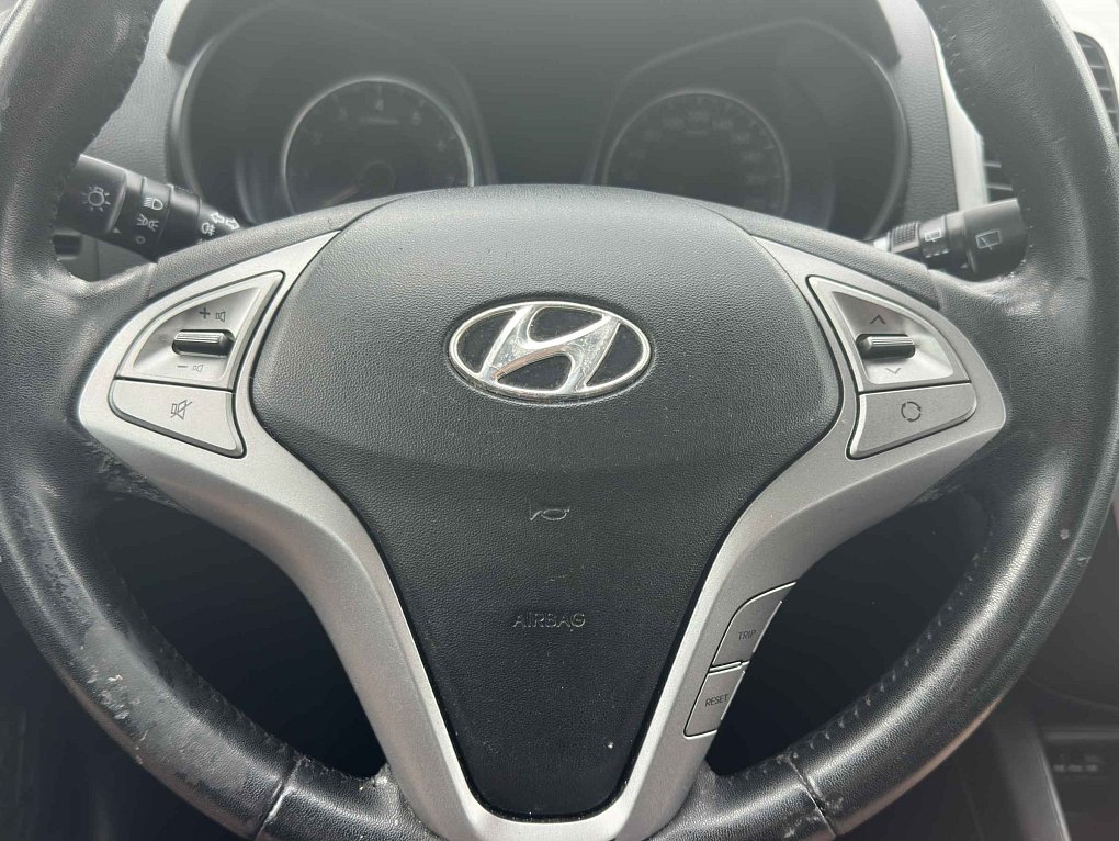Hyundai Ix20 1.4i 