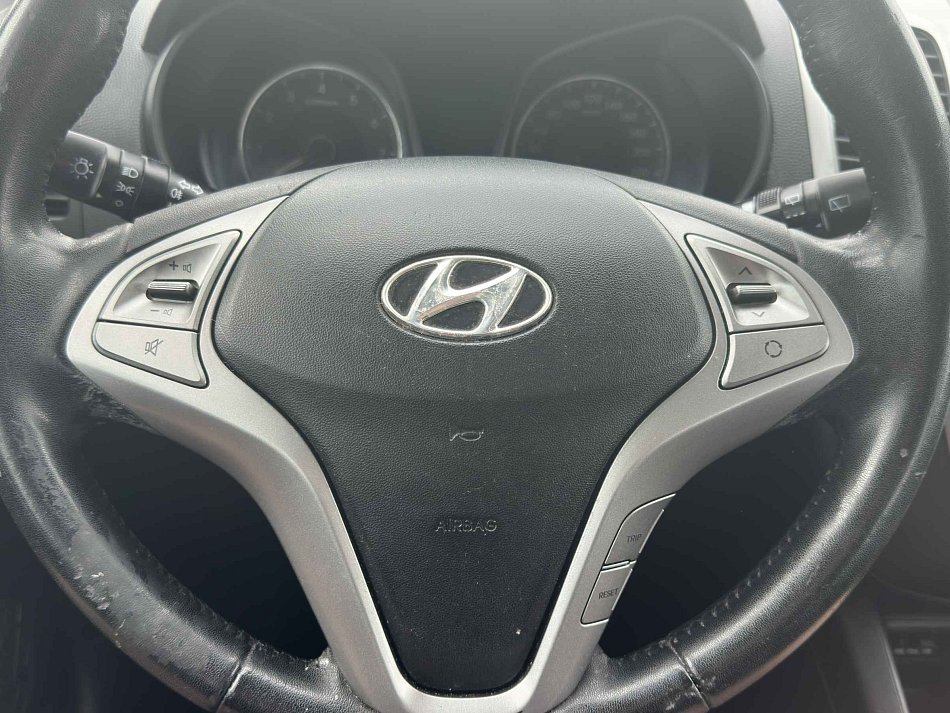 Hyundai Ix20 1.4i 
