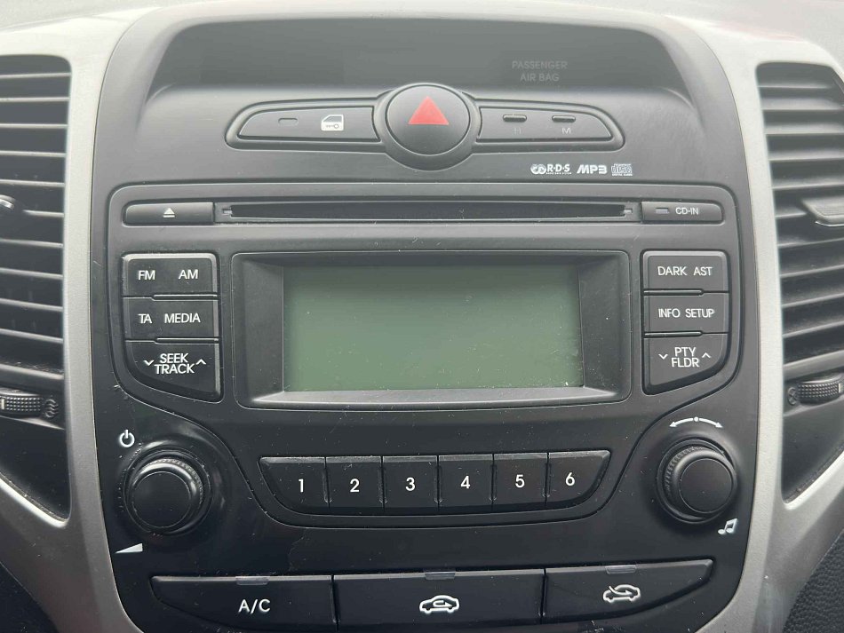 Hyundai Ix20 1.4i 