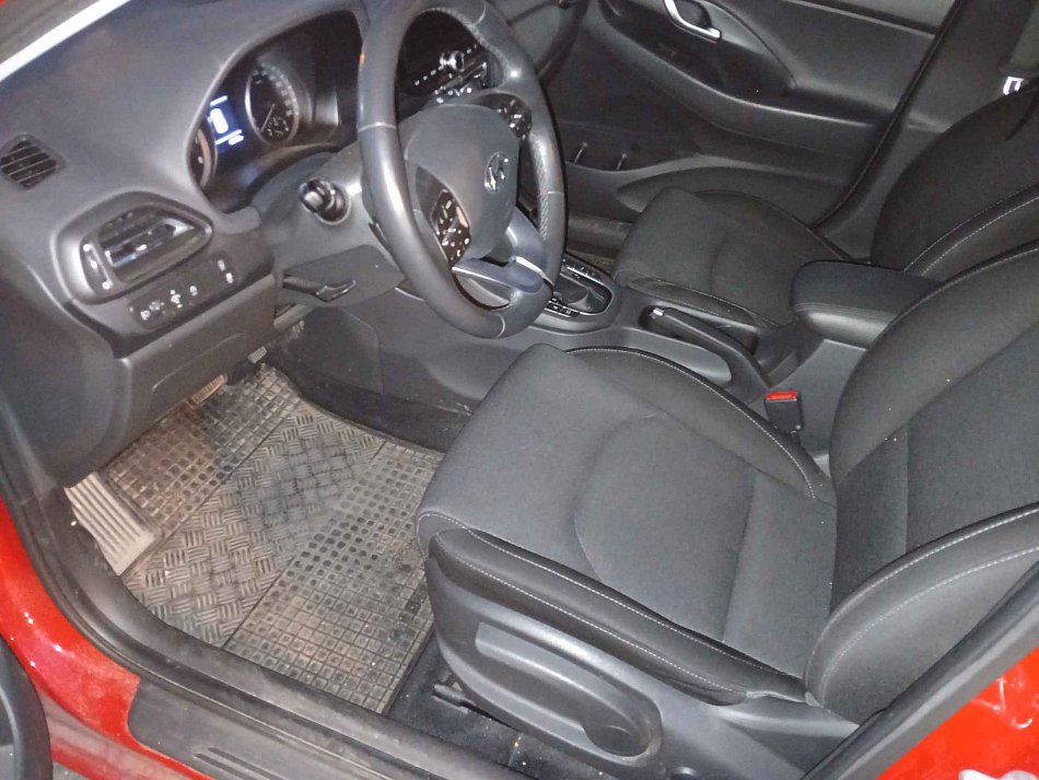 Hyundai I30 1.5 T-GDi 