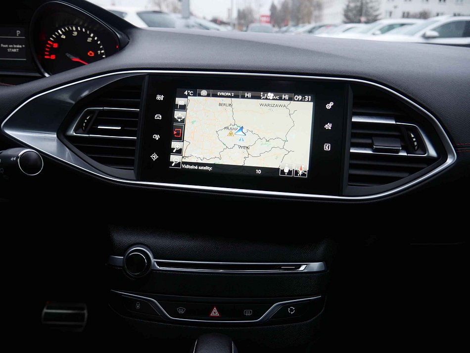 Peugeot 308 2.0 HDi 