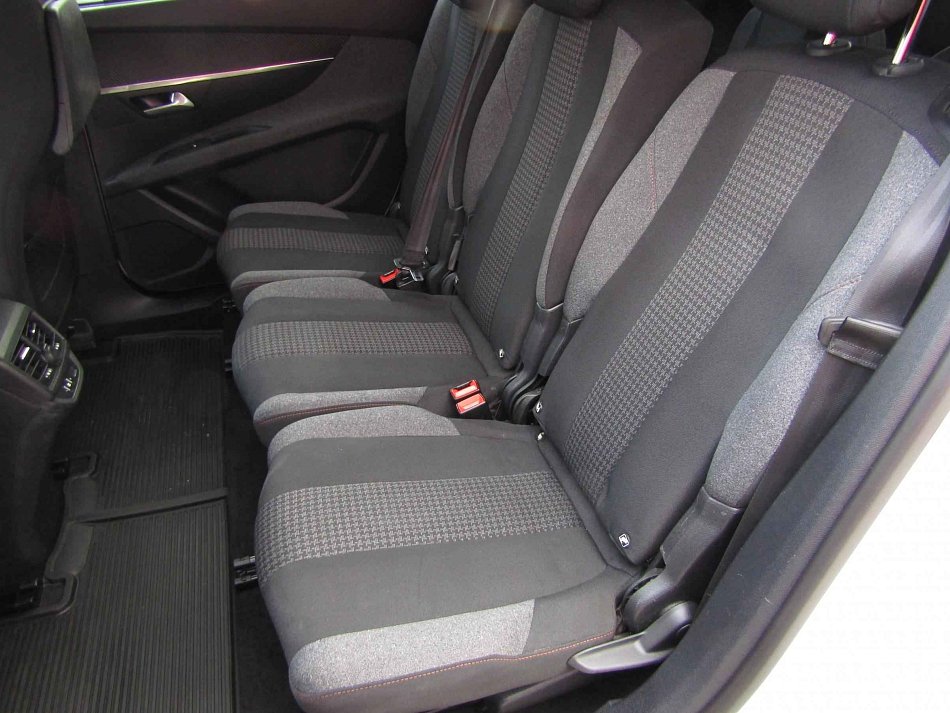 Peugeot 5008 1.6 HDi Active