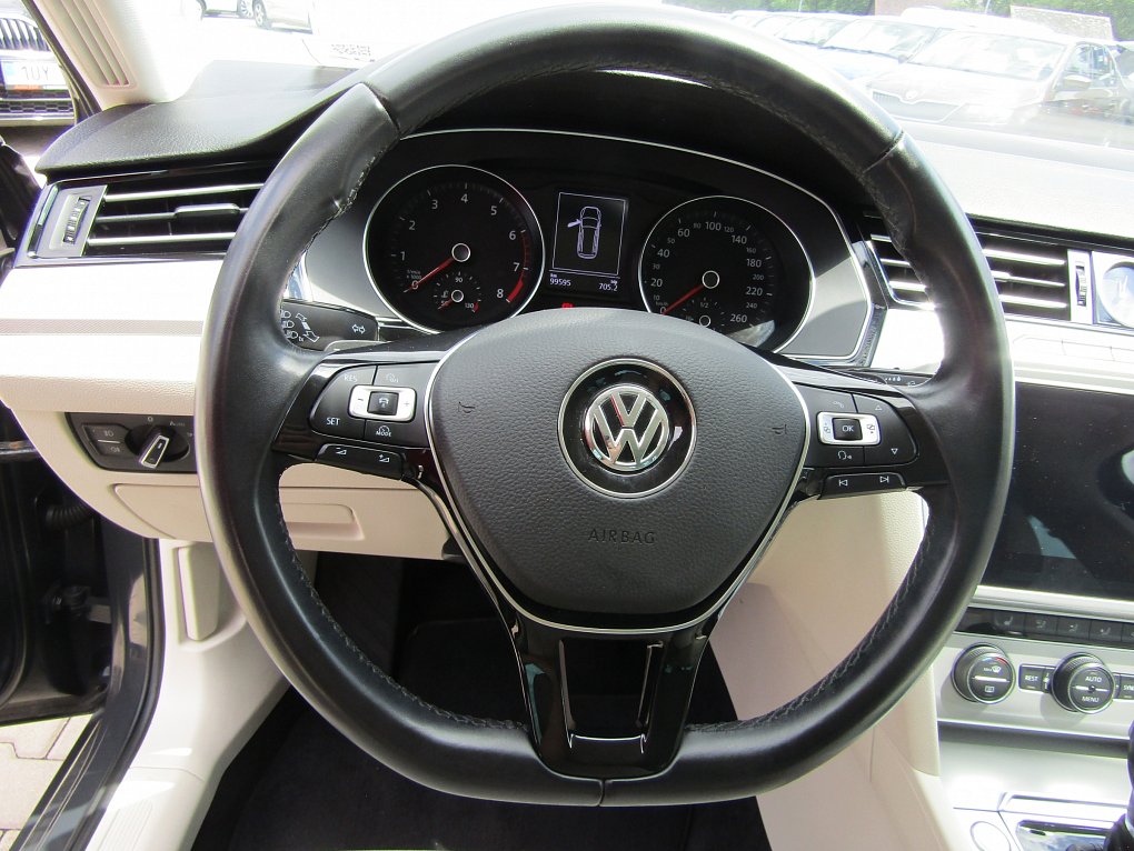 Volkswagen Passat 1.4TSi 