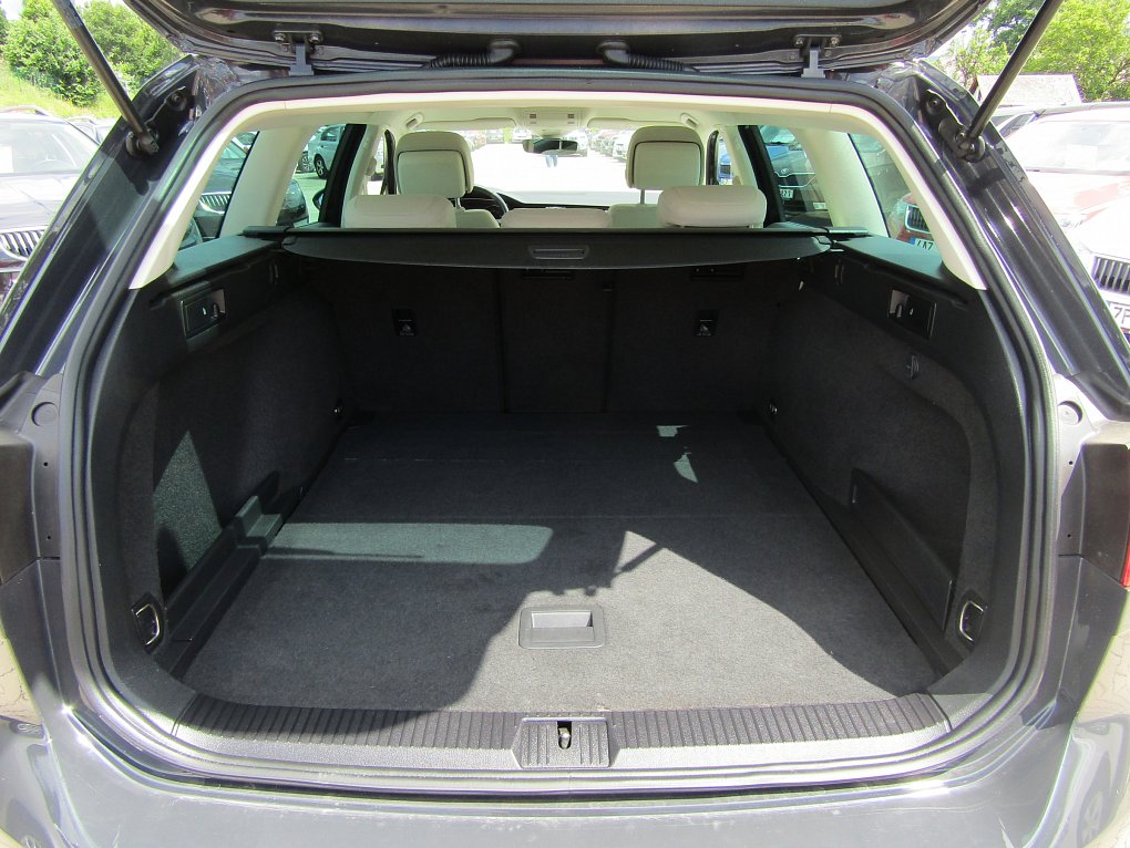Volkswagen Passat 1.4TSi 