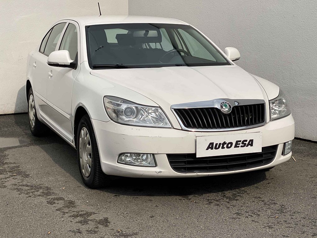 Škoda Octavia II 1.6 TDi Elegance