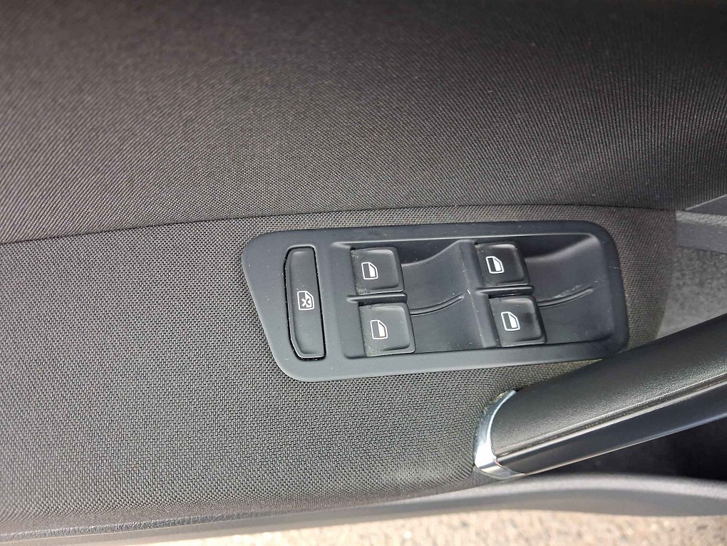Volkswagen Golf 1.4 TSi Comfortline VII