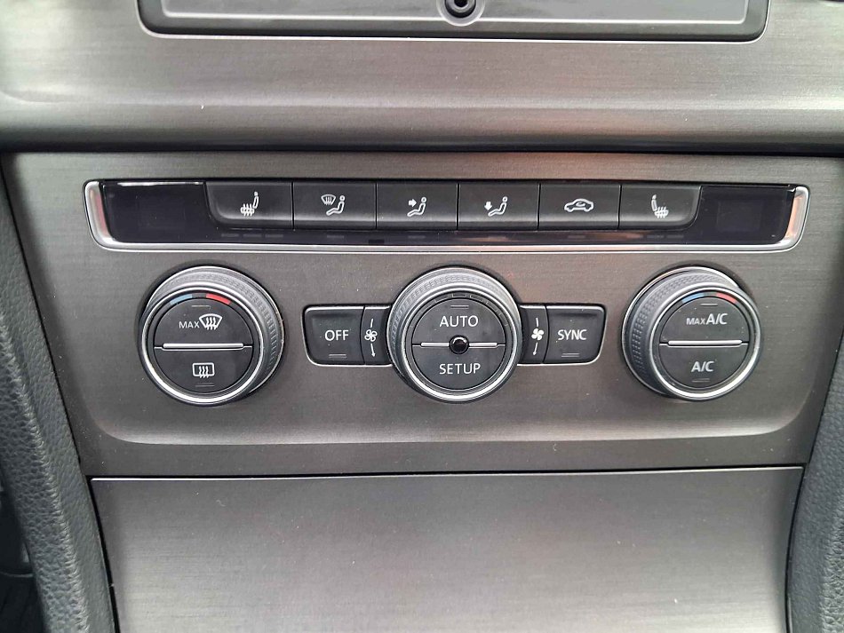 Volkswagen Golf 1.4 TSi Comfortline VII